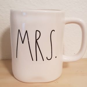 "MRS." RAE DUNN MUG! SO CUTE!